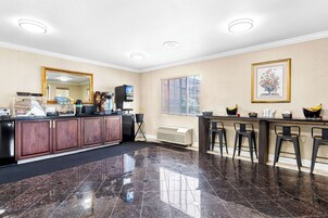 Café da manhã grátis