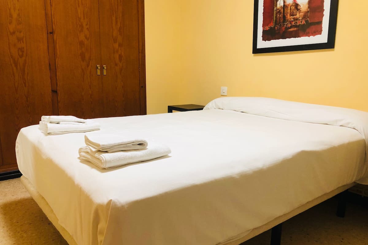 standard apartment, 4 bedrooms (7/8 people) | 3 bedrooms