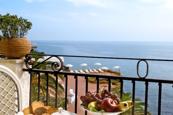 Servizio in camera - Ristorazione