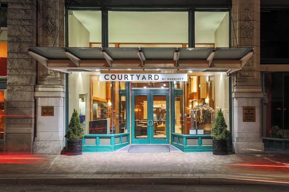 Courtyard by Marriott Pittsburgh Downtown