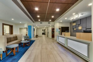 Exterior - Holiday Inn Express & Suites Waxahachie by IHG (Waxahachie)