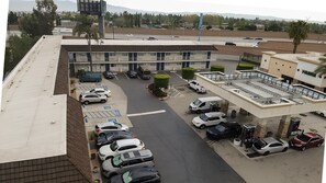 Exterior - Motel 6 Ontario, CA - Airport (Ontario)