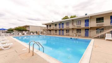 Seasonal outdoor pool