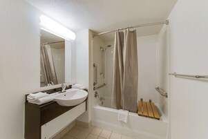 Baño para personas con discapacidad