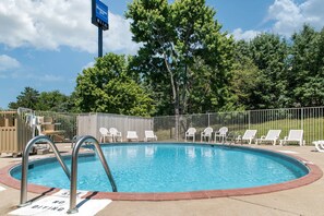 Seasonal outdoor pool