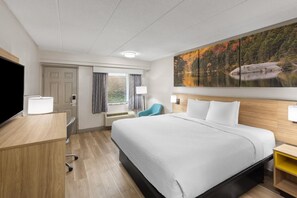 Quarto, 1 cama King, para não fumantes | Roupas de cama premium, escrivaninha, Wi-Fi de cortesia, roupa de cama