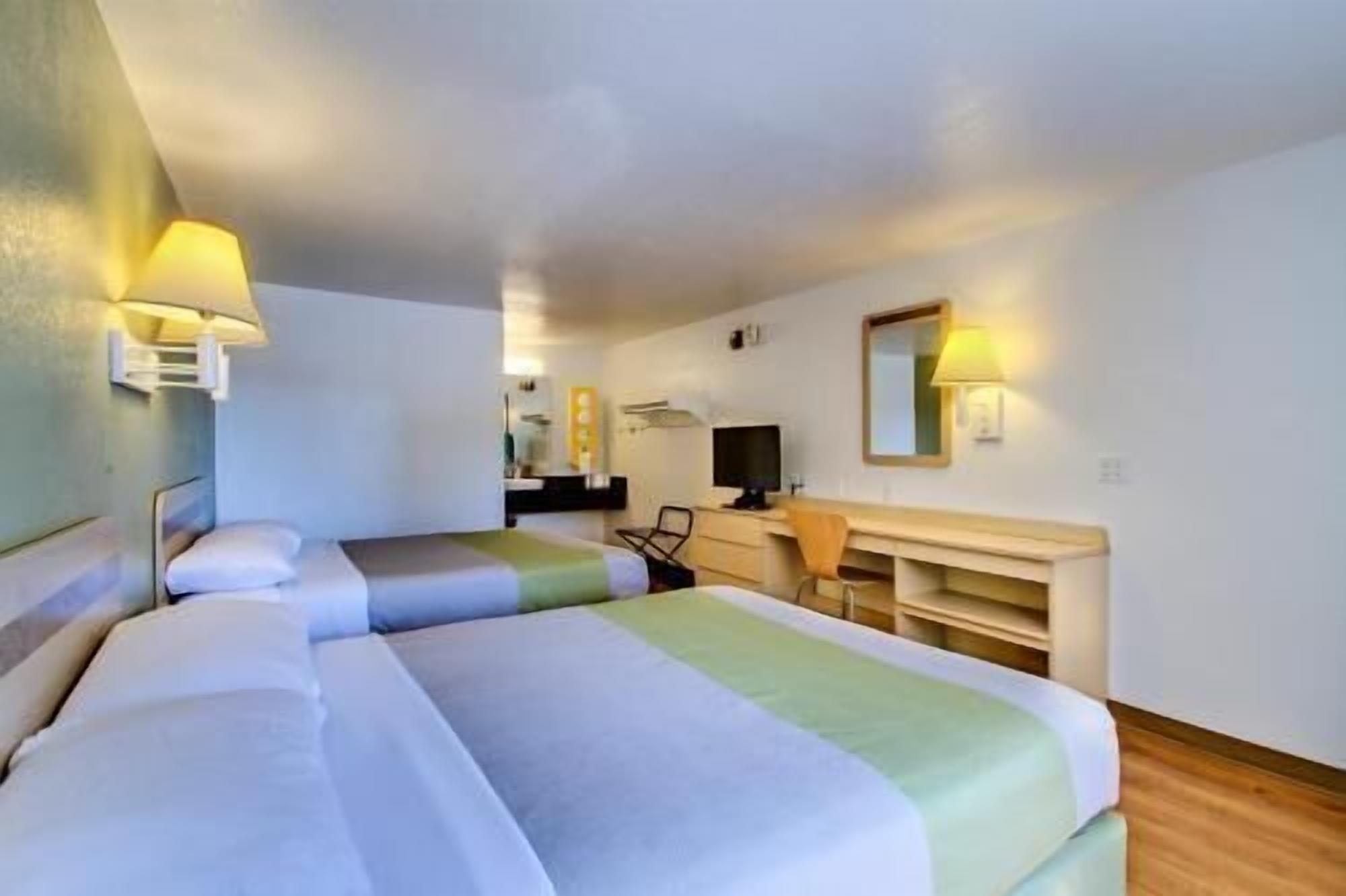 收费 WiFi、床单