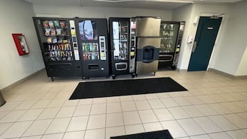 Vending machine