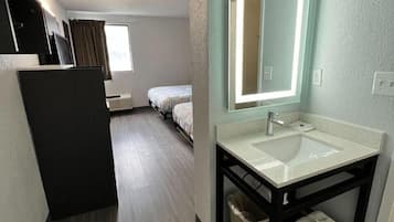 Desk, free WiFi, bed sheets