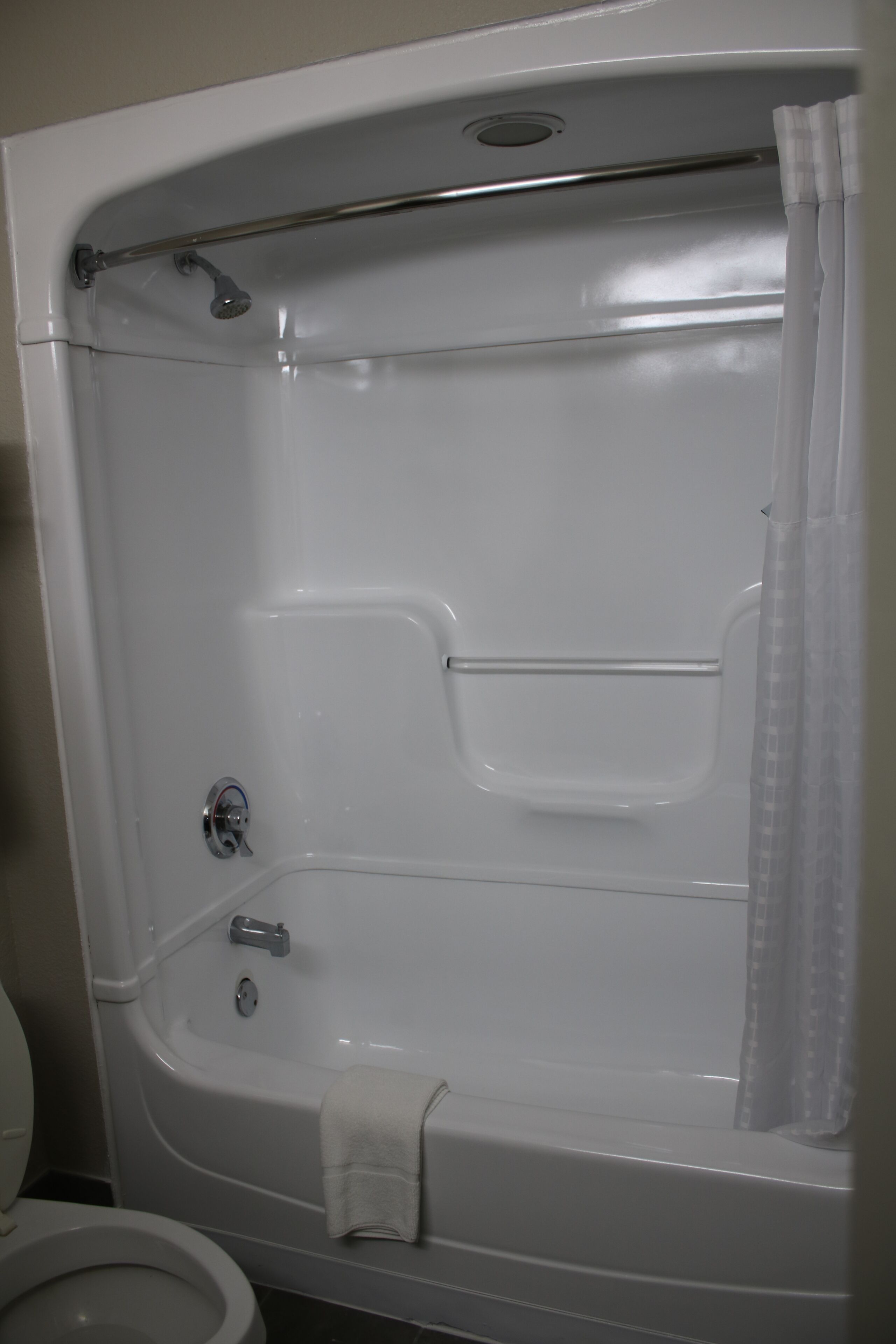 Articles de toilette gratuits, serviettes fournies