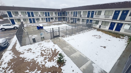 Exterior. Motel 6 Grants, NM