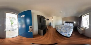 Deluxe Room, 1 King Bed, Non Smoking | Desk, laptop workspace, free WiFi, bed sheets