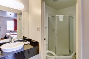 Shower, towels