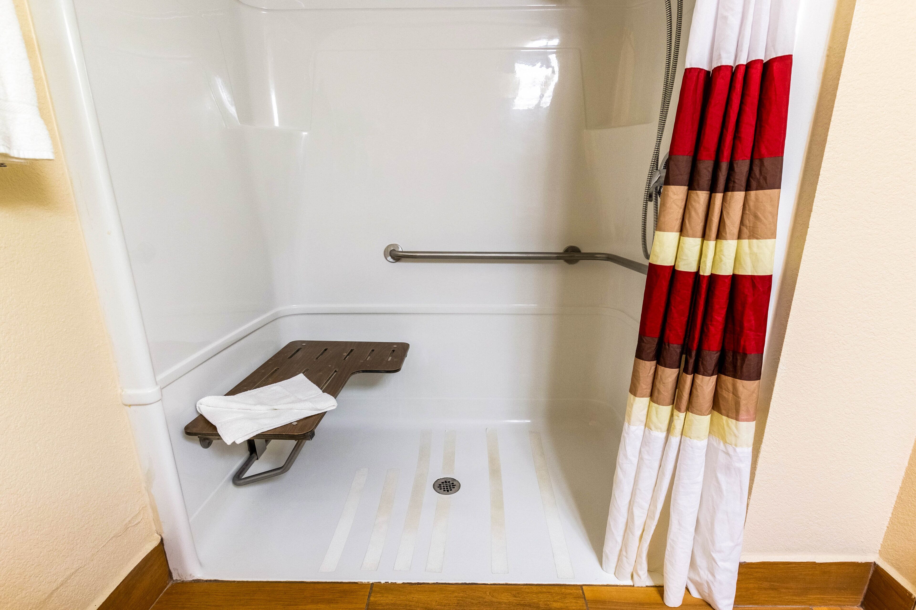 Photo - Red Roof Inn Georgetown, IN - Louisville West