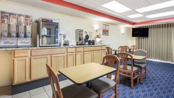 Free continental breakfast