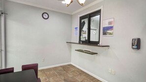 Business center - Motel 6 Humble, TX - Houston International Airport (Humble)