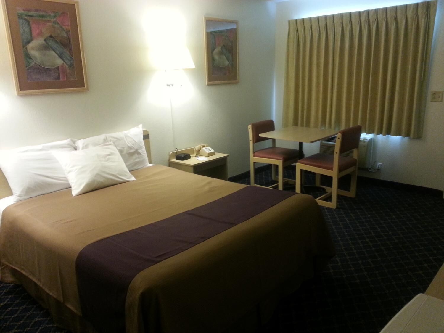 Americas Best Value Inn Lincoln