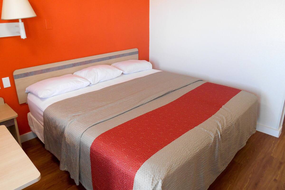 Lits bébé (gratuits), Wi-Fi gratuit, draps fournis