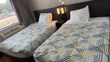 Standardzimmer, 2 Doppelbetten, Nichtraucher