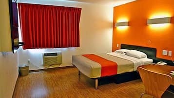 Desk, laptop workspace, free WiFi, bed sheets