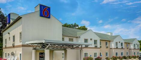 Entrada al alojamiento