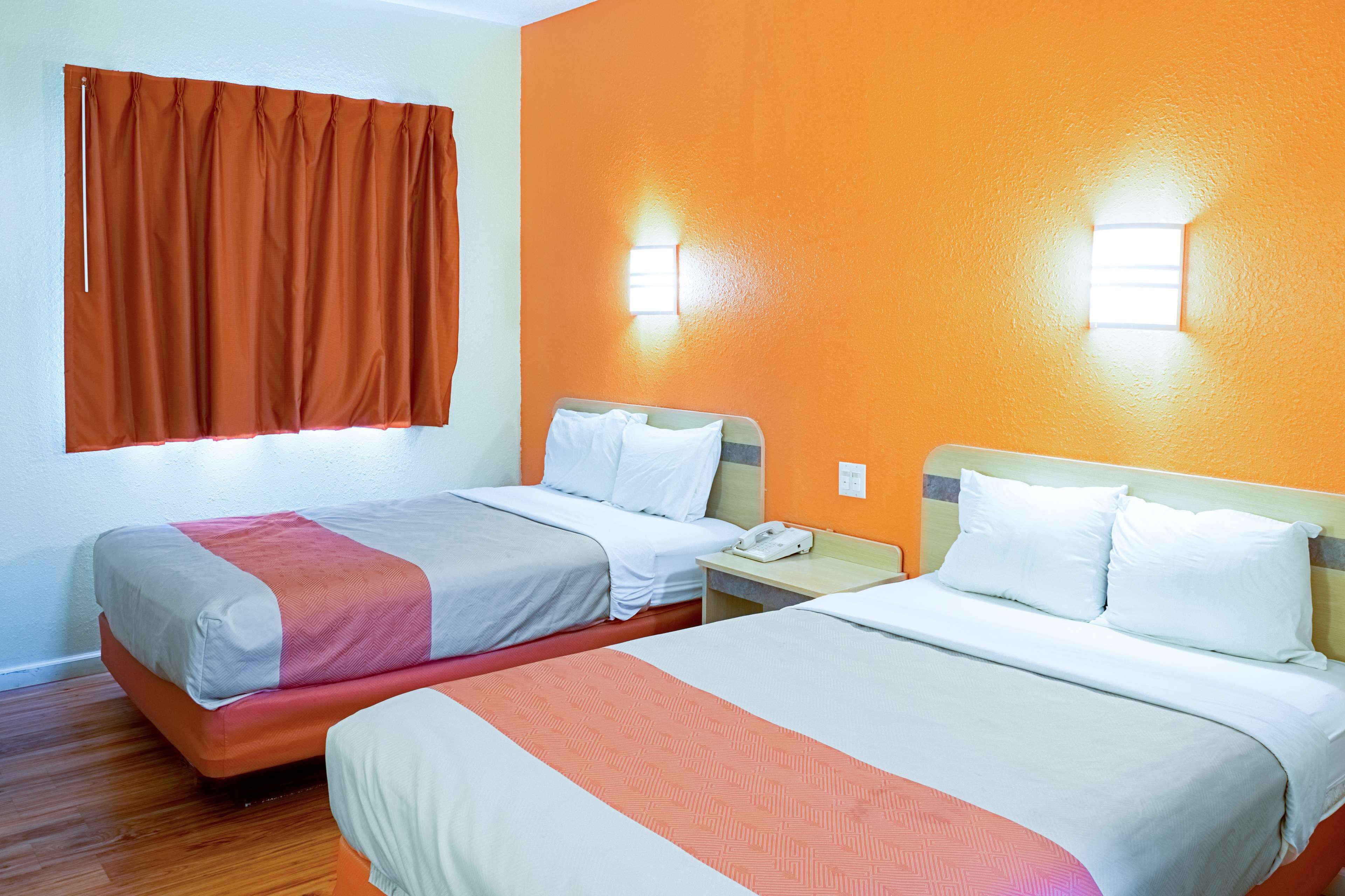 Wi-Fi gratuit, draps fournis, réveils