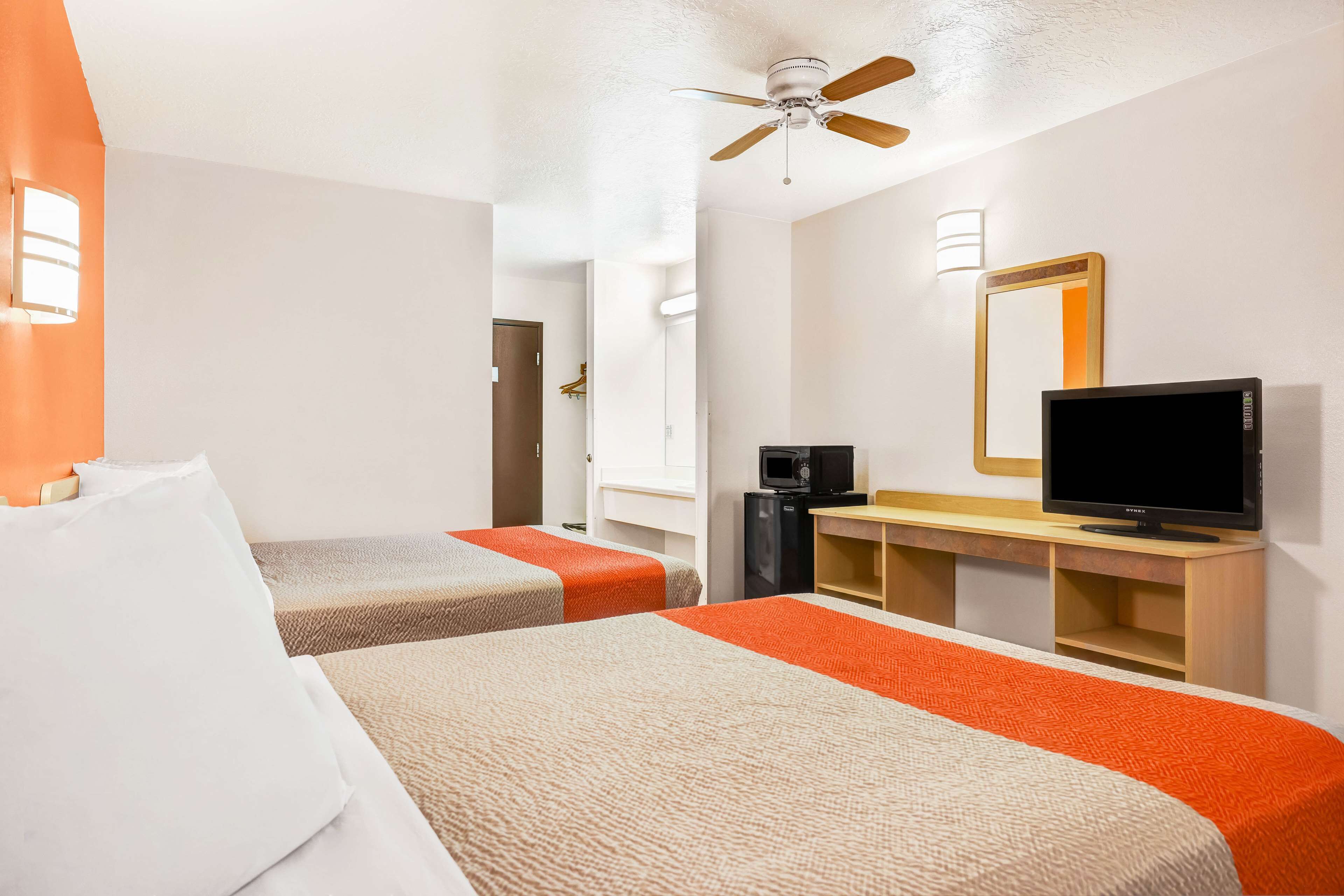 Standard Room, 2 Queen Beds, Non Smoking | Free WiFi, bed sheets