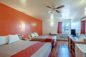 Free WiFi, bed sheets - Motel 6 Beaver, UT (Beaver)