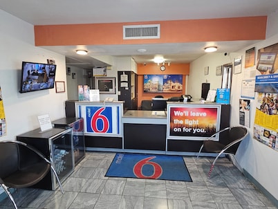Motel 6 Mitchell I-90, SD