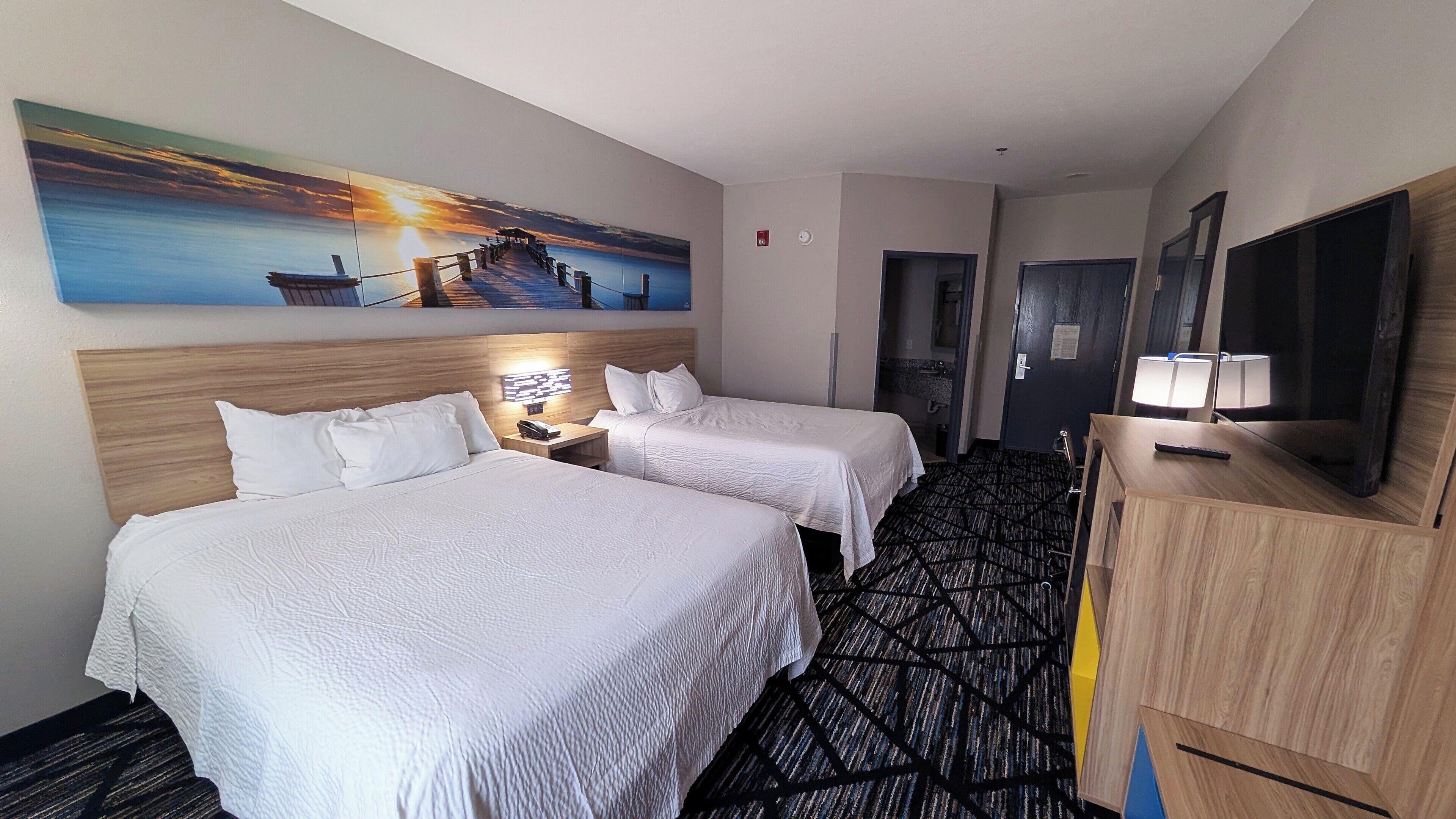 Habitación estándar, 2 camas Queen size, para no fumadores | Sábanas italianas Frette, ropa de cama de alta calidad y edredón 