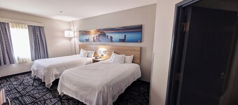 Days Inn & Suites by Wyndham Augusta Near Fort Eisenhower
