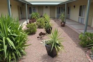 Property grounds - Crystal INN (Bendigo)