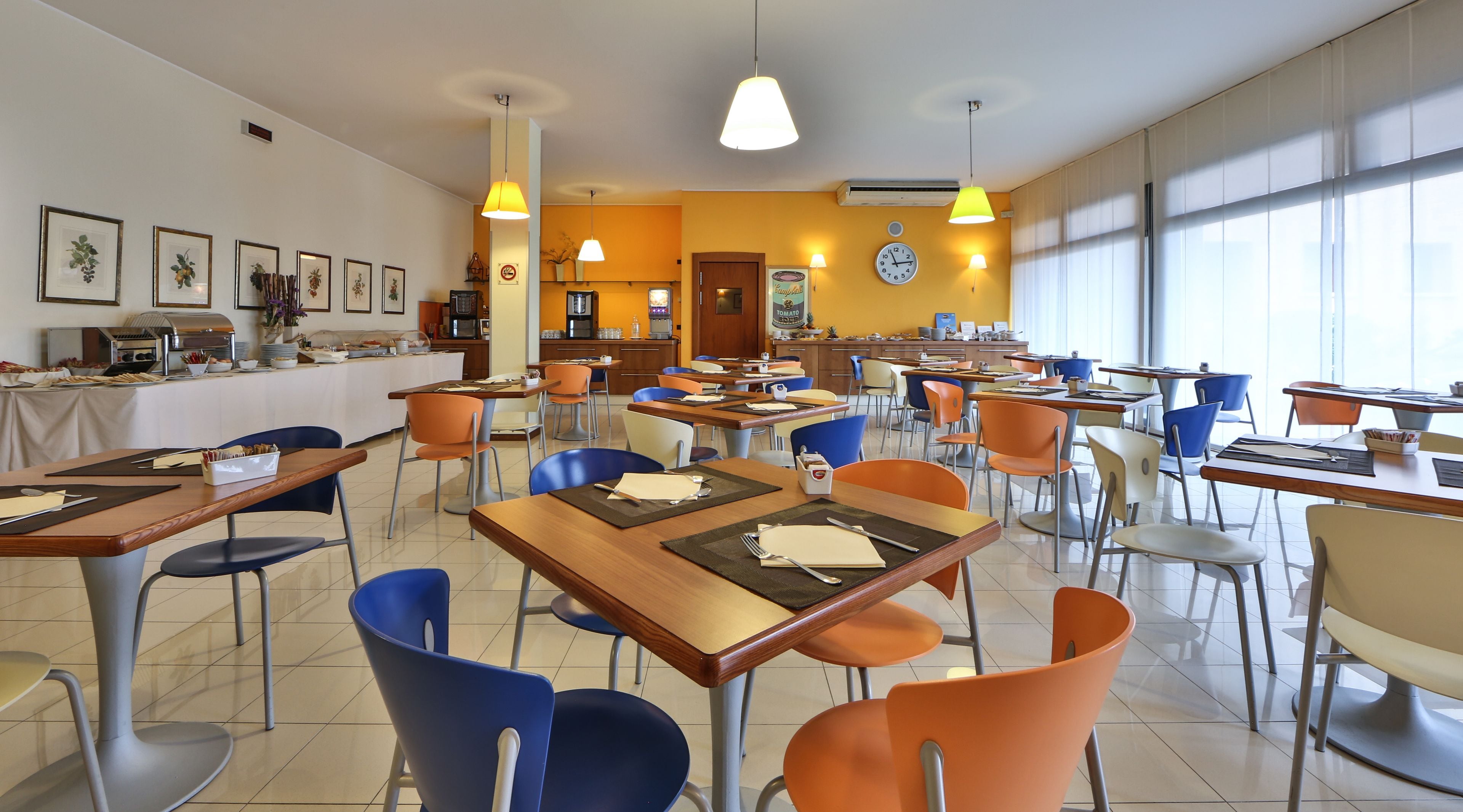 daily buffet breakfast (eur 8 per person)