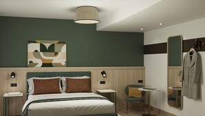 Un dormitorio moderno con cama, mesitas de noche, una silla, un espejo y perchero.