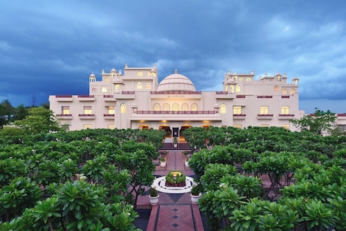 Le Méridien Jaipur Resort & Spa