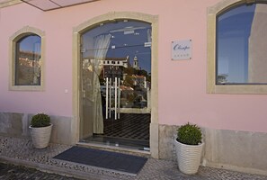 Entrada de la propiedad