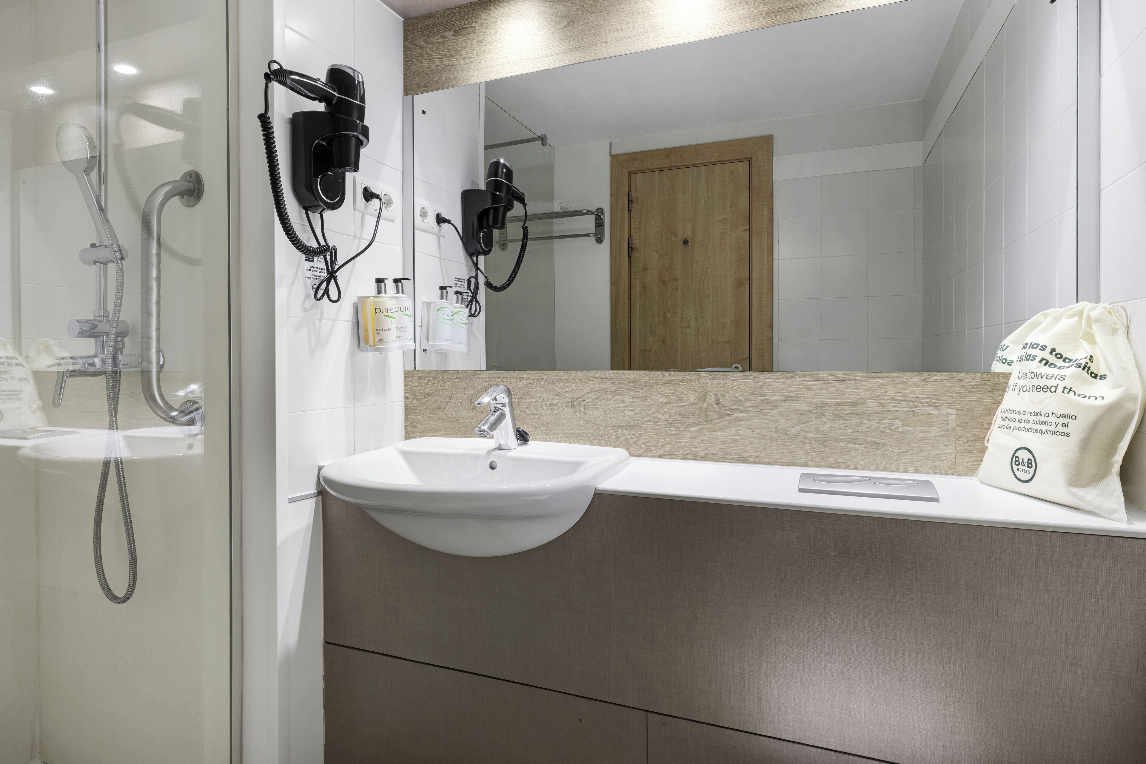 Photo - B&B HOTEL Madrid Las Rozas