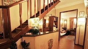 Unclassified image, 4 of 105, button - Hotel Andrea (Florence)