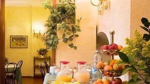 Unclassified image, 2 of 105, button - Hotel Andrea (Florence)