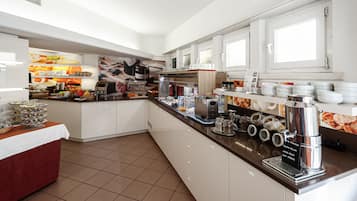 Petit déjeuner continental compris tous les jours