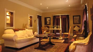 Orchard Room | Living room
