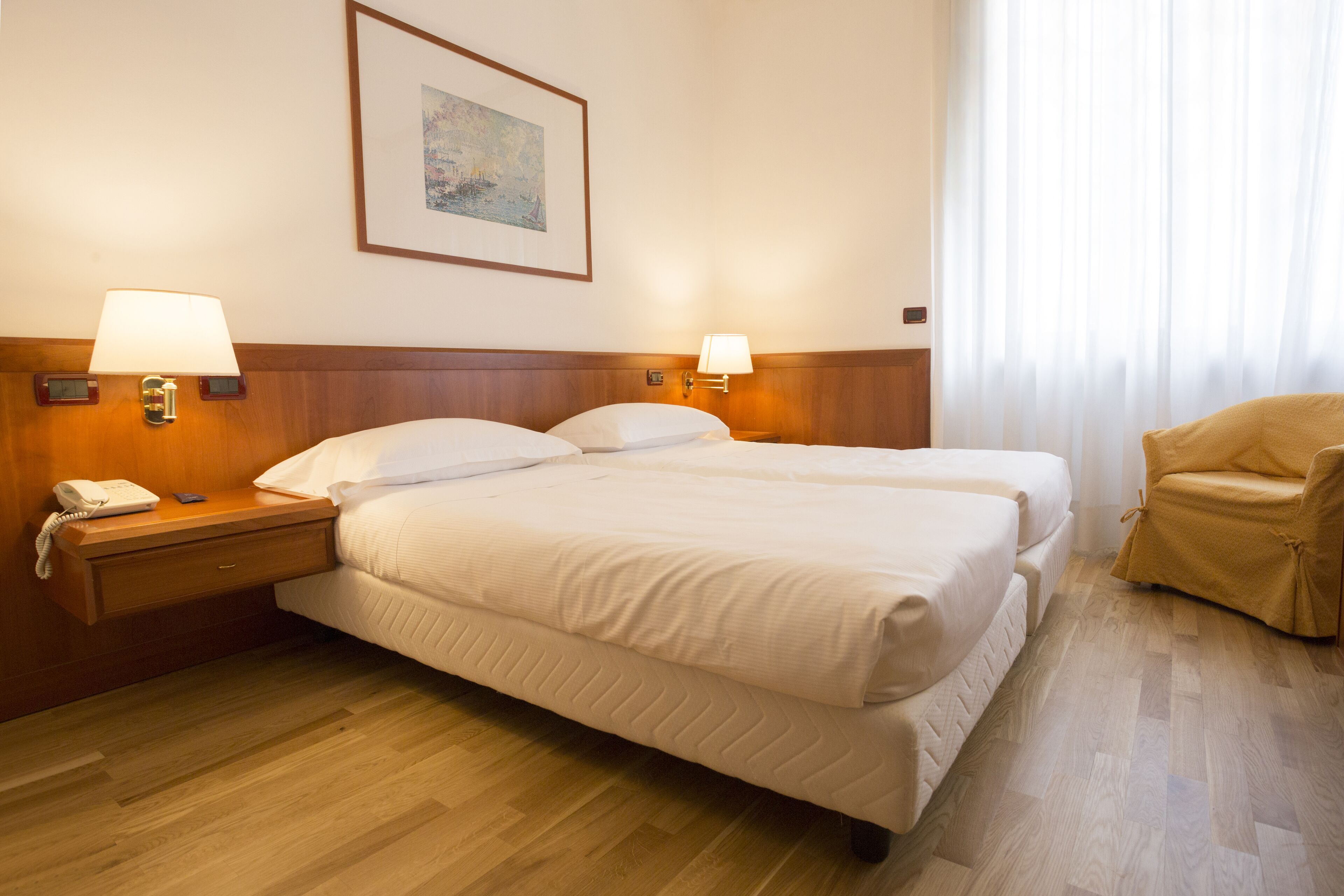 classic twin room | 1 bedroom, premium bedding, minibar, in-room safe