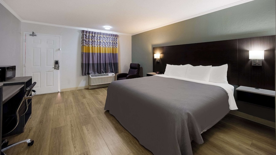 Quality Inn Tallahassee near University