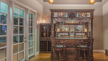 Bar (en la propiedad)