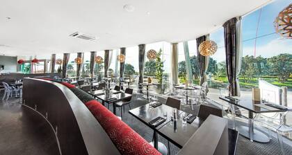 Millennium Hotel New Plymouth, Waterfront