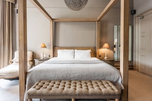 Junior Suite | Hypo-allergenic bedding, in-room safe, desk, laptop workspace - Murrayfield Hotel (Edinburgh)