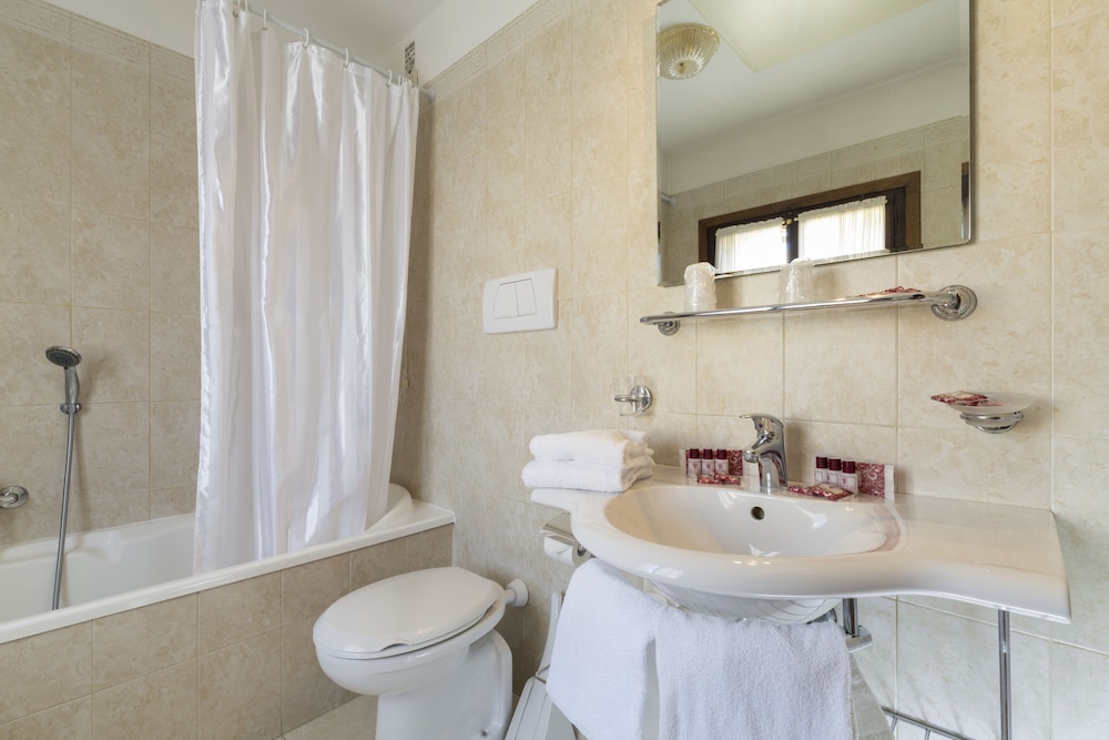 Palazzo Guardi by null