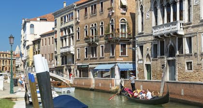 Palazzo Guardi