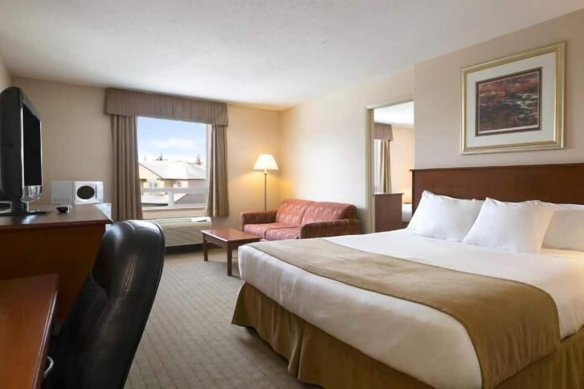 Schreibtisch, laptopgeeigneter Arbeitsplatz, Verdunkelungsvorhänge