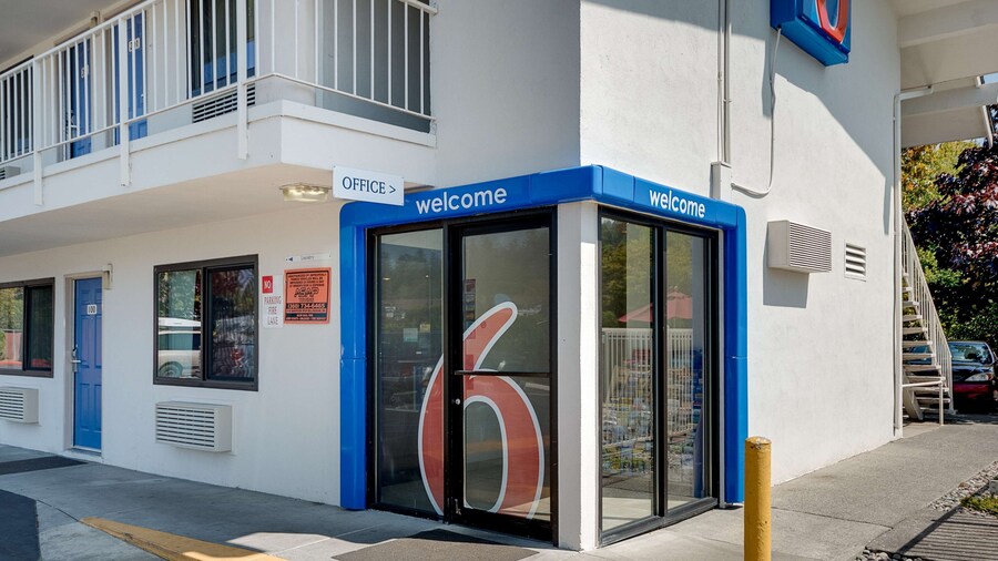 Motel 6 Bellingham, WA
